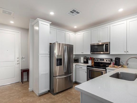 4th image of 2511 W Queen Creek Rd Unit 143