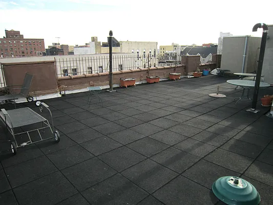 Rented by Concept Real Estate Group | media 3