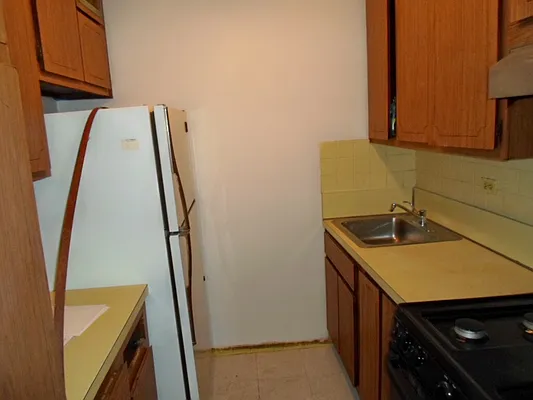 Sold by Manhattan Network Inc. | media 10