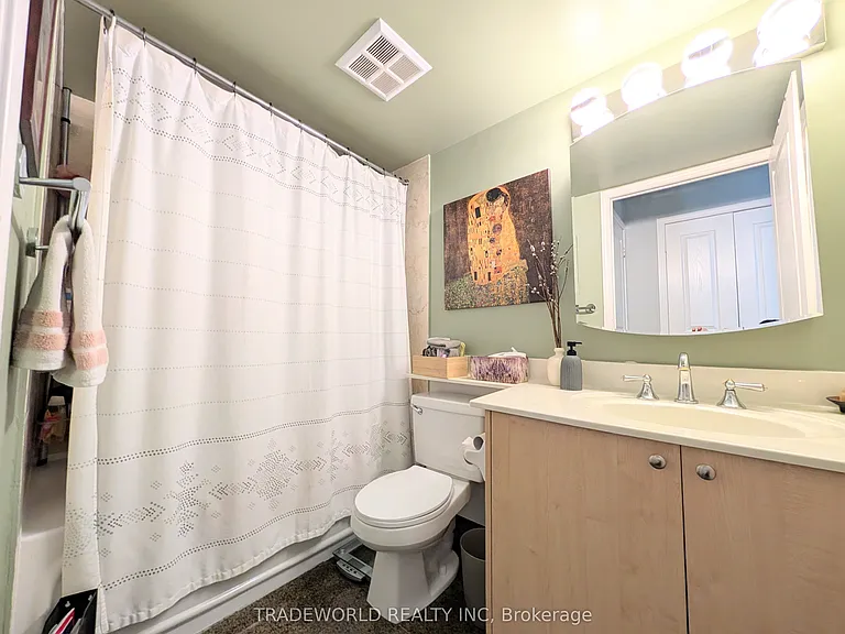 55 Harrison Garden Blvd #1206 — Photo 13