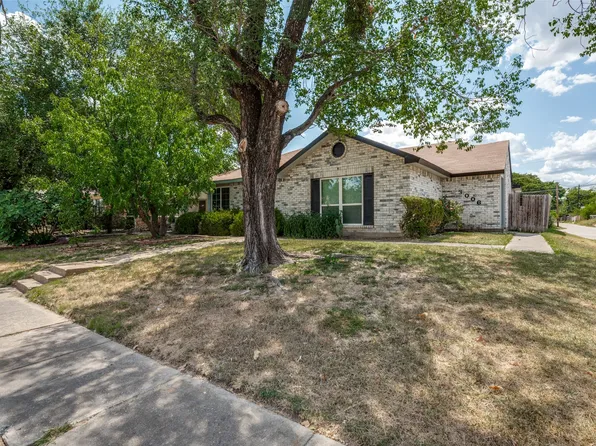 3006 Oak Ridge Pl, Grand Prairie, TX 75052