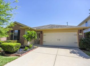 9723 Fieldbloom Ln, Sugar Land, TX 77498