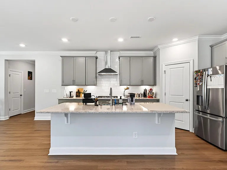 125 Fairport Ln — Photo 17