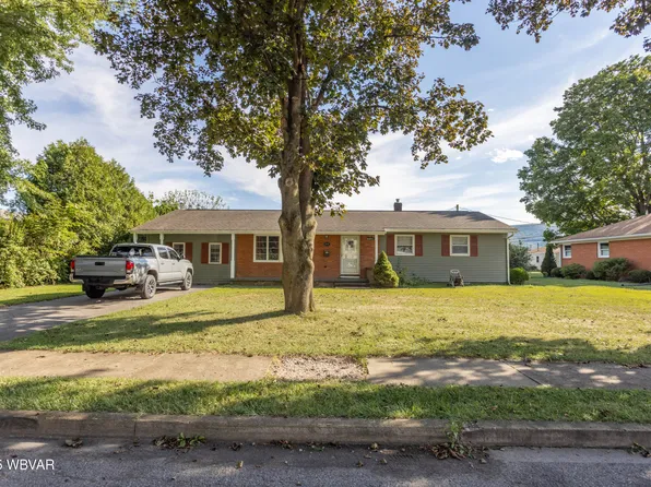 944 Cherry St, Montoursville, PA 17754