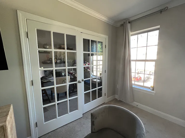3685 Chippendale Cir — Photo 3