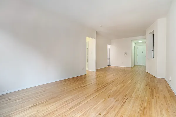 Rented by REAL New York | media 22