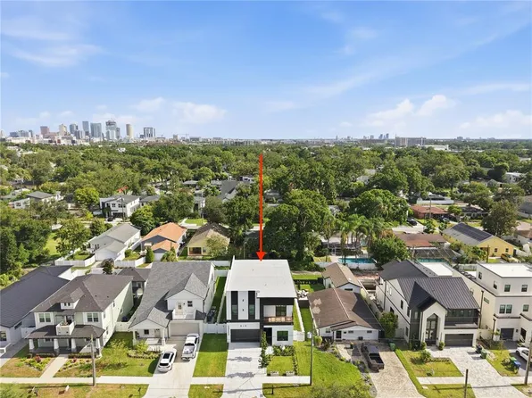 810 W BRADDOCK STREET, TAMPA, FL 33603