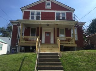 423 5th St, California, PA 15419
