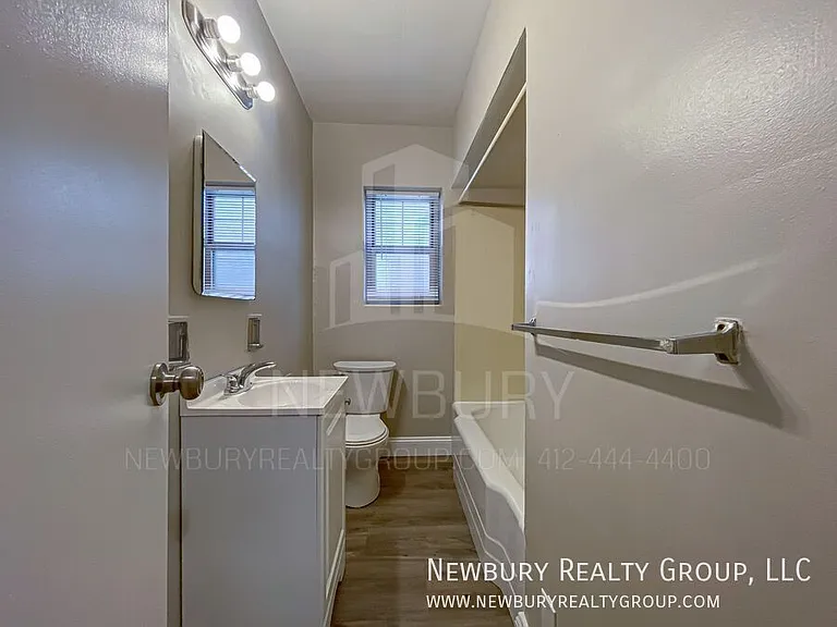 1331 Washington Blvd #6 — Photo 16