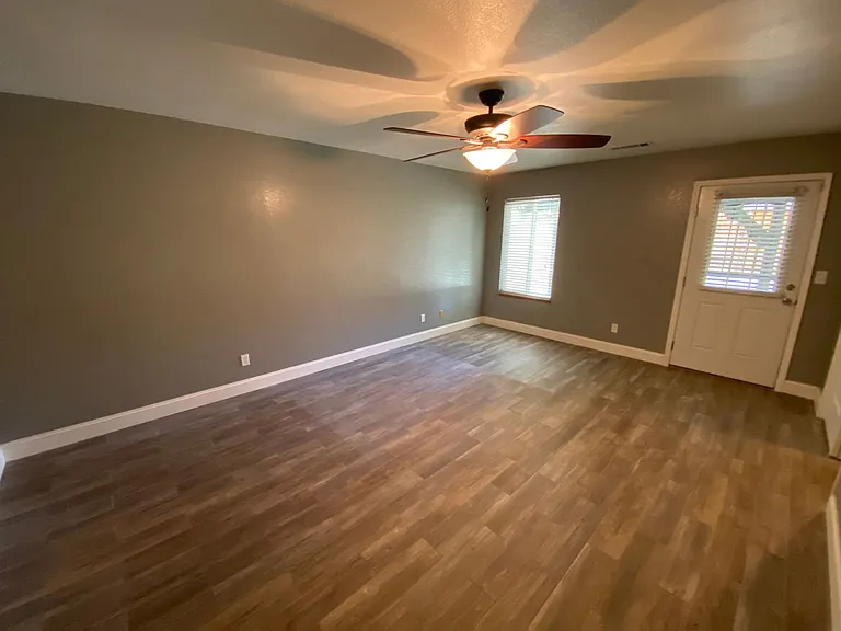 934 N Kent St — Photo 20