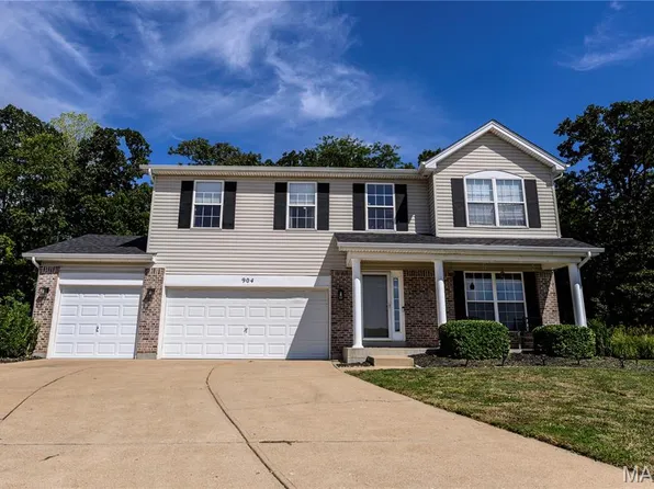 904 Mystic Oaks Ct, Imperial, MO 63052
