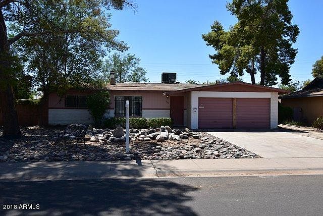 1st image of 525 E Laguna Dr