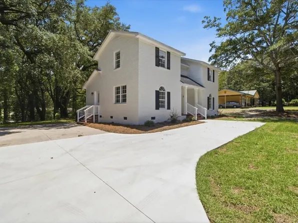 310 Tallokas Rd, Moultrie, GA 31768