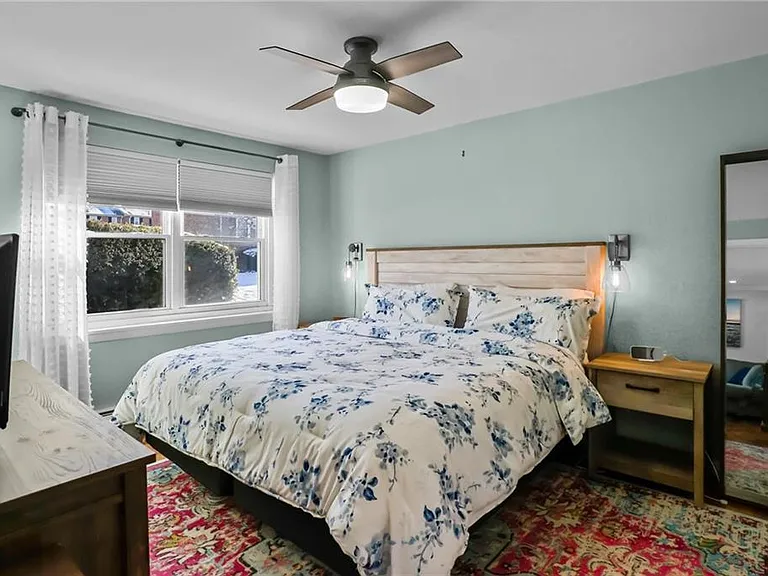 70 Carroll Ave #310 — Photo 16