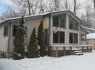 2021 Minqua Trl, Tobyhanna, PA