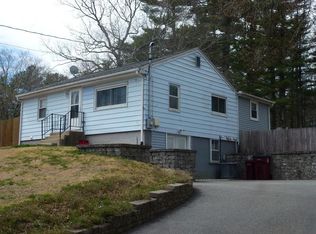 5 Acorn St, Middleboro, MA 02346