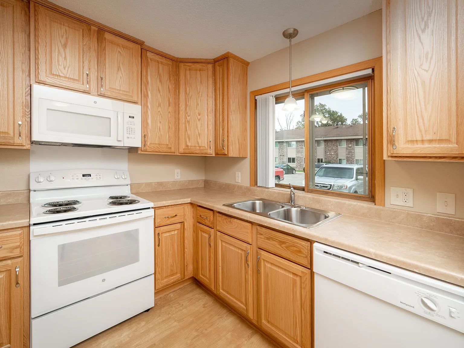 WOODVIEW APARTMENTS — Photo 1