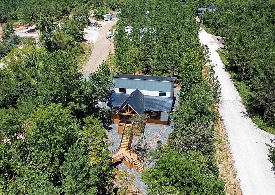 1st image of 445 Timber Creek Trl
