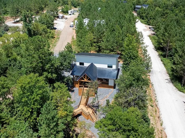 445 Timber Creek Trl, Broken Bow, OK 74728