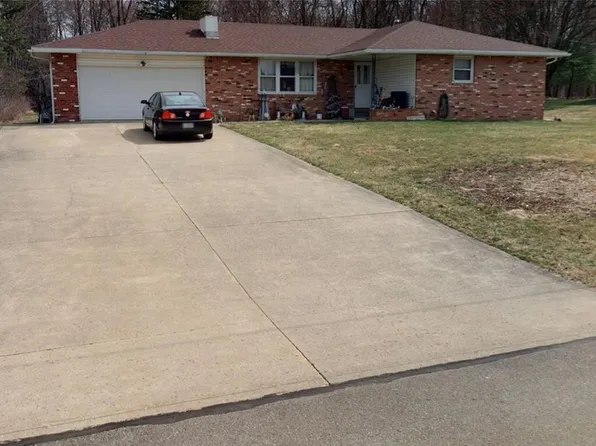 105 Creston Rd, Ontario, OH 44906