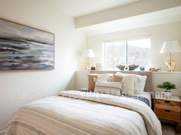 168 Garfield St UNIT 104, Ashland, OR 97520