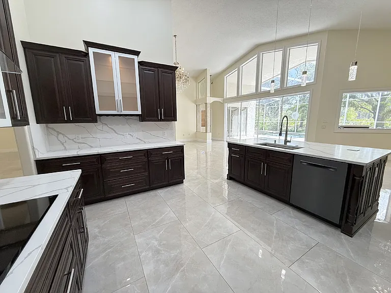 1024 Hagen Dr — Photo 13