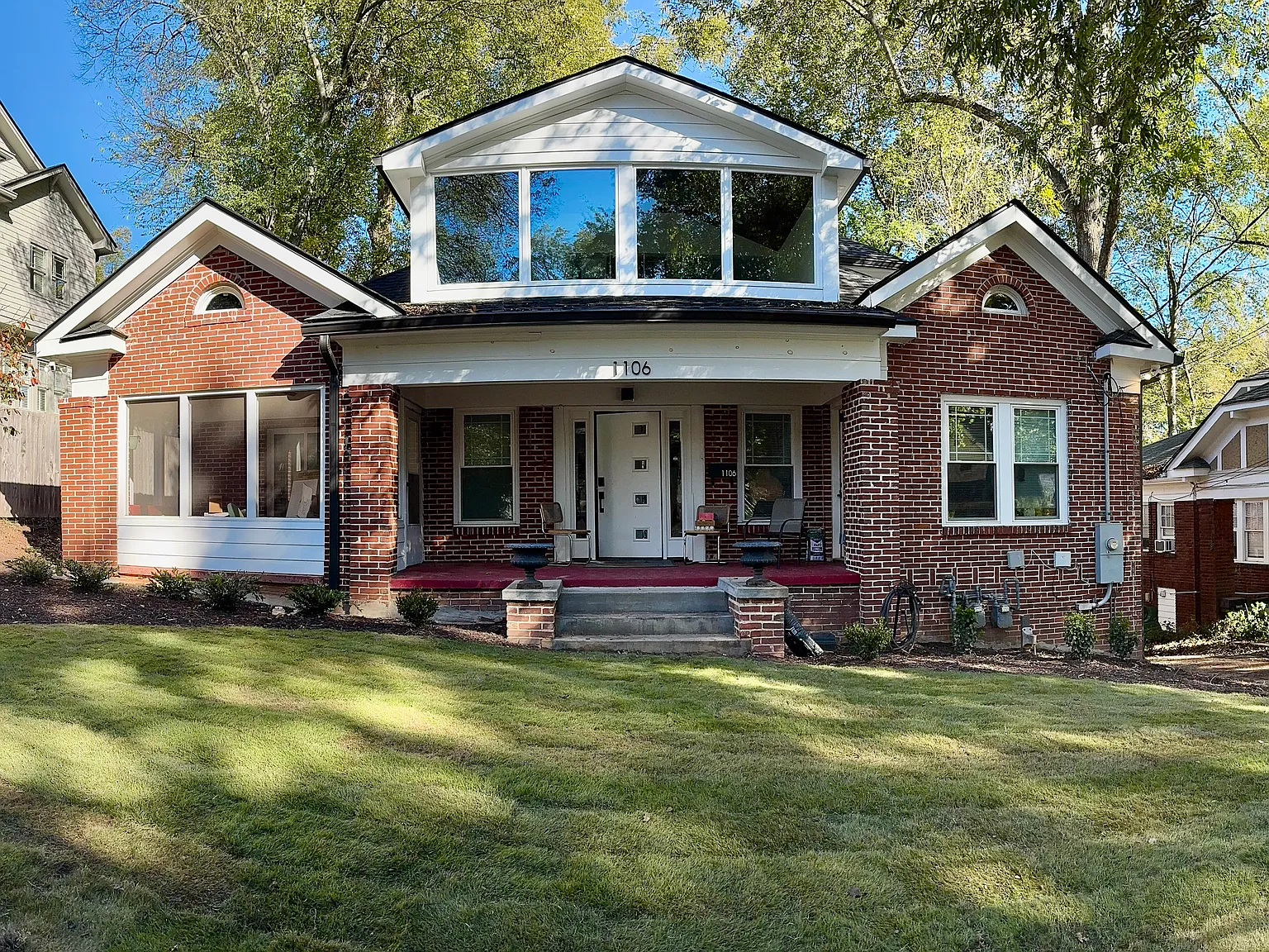1106 Virginia Ave NE — Photo 1
