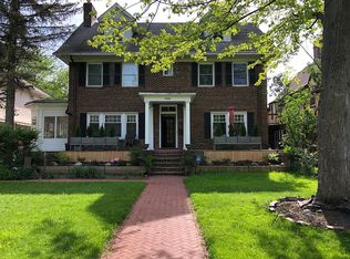 2900 Washington Blvd, Cleveland Heights, OH 44118