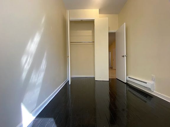 4th image of 237 Kingston Ave #2