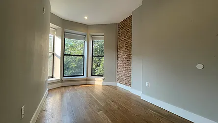 Rented by Doorway NYC, LLC