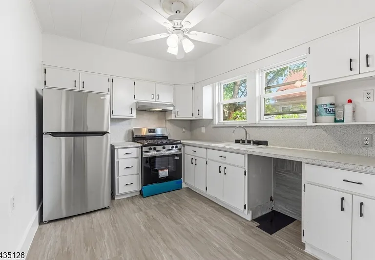 40 Linden Ave #2 — Photo 17