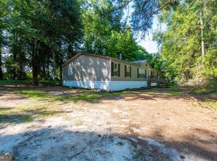 348 Levy A Ray Rd NE, Ludowici, GA 31316