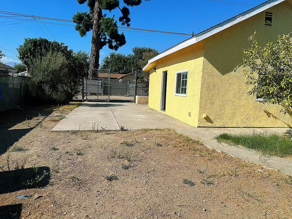 1st image of 542 W Belmont St #544