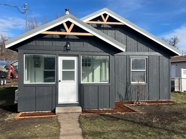 1207 Y Ave, La Grande, OR 97850