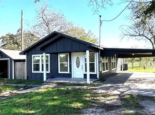 635 White Ave, Rockdale, TX 76567