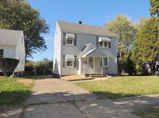 568 Helper Dr, Bedford, OH 44146