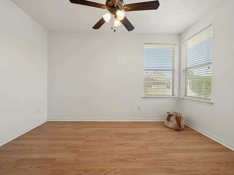 Bonus room