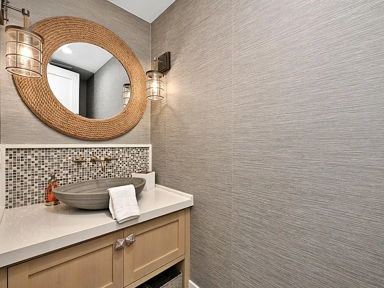3940 Seashore Dr — Photo 20