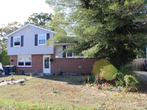 328 Lake Champlain Drive, Little Egg Harbor, NJ 08087