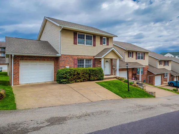 150 Meadow Ridge Dr, Morgantown, WV 26505