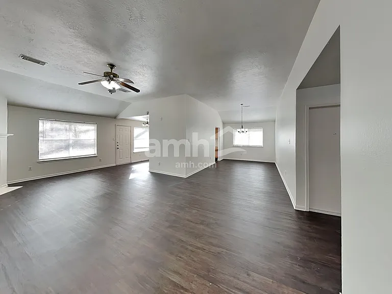 6907 Grant Dr — Photo 10