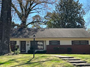 1200 Barkley Rd, Charlotte, NC 28209