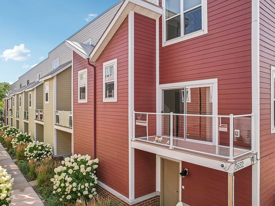 Row House 31 Exterior