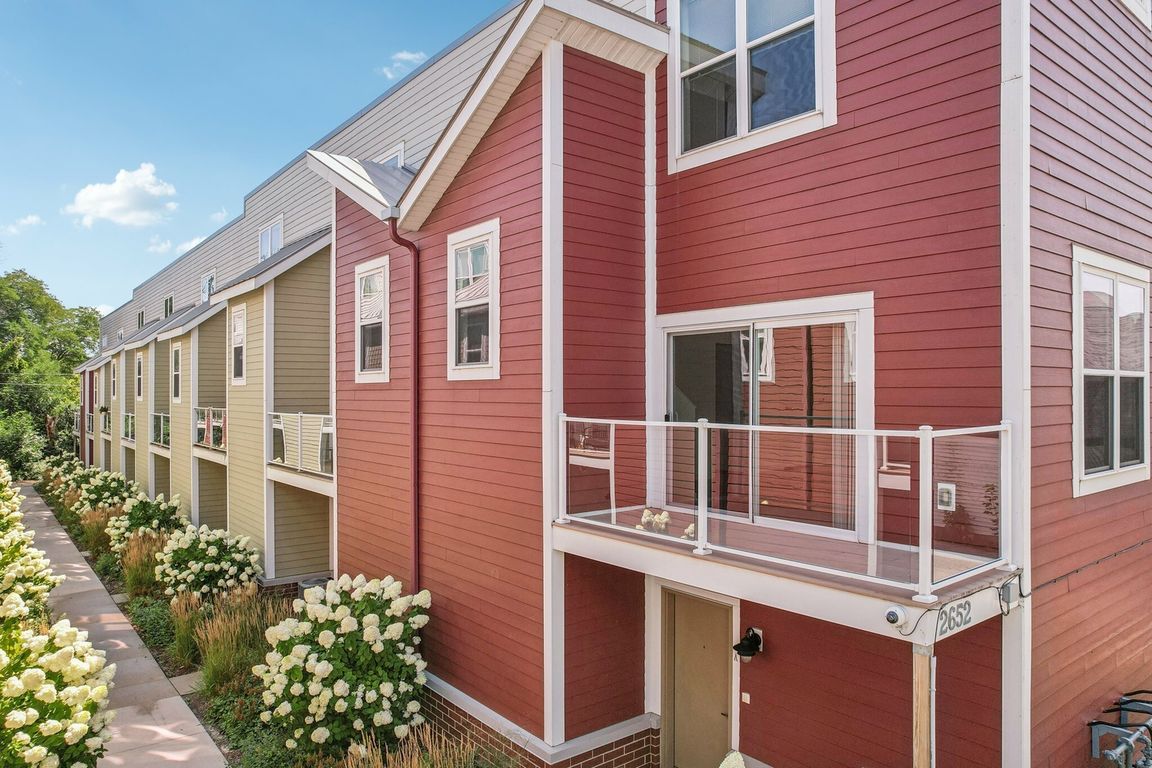 Row House 31 Exterior