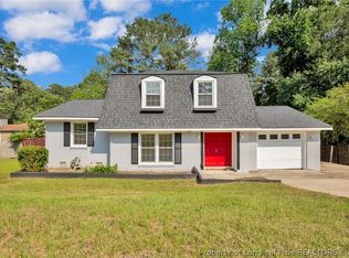 1057 Landau Rd, Fayetteville, NC 28311