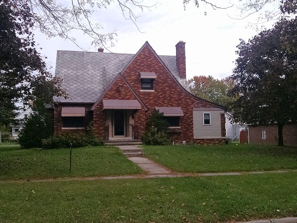 1st image of 428 Oak St