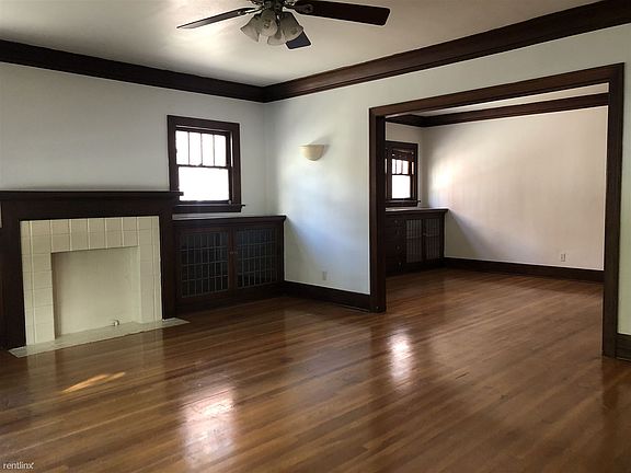 2nd image of 1402 N Formosa Ave