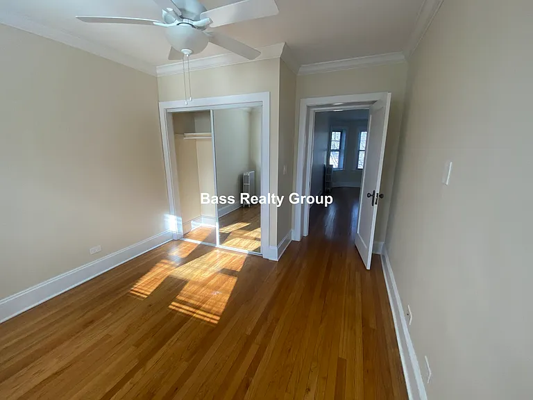 914 Crain St #3N — Photo 13