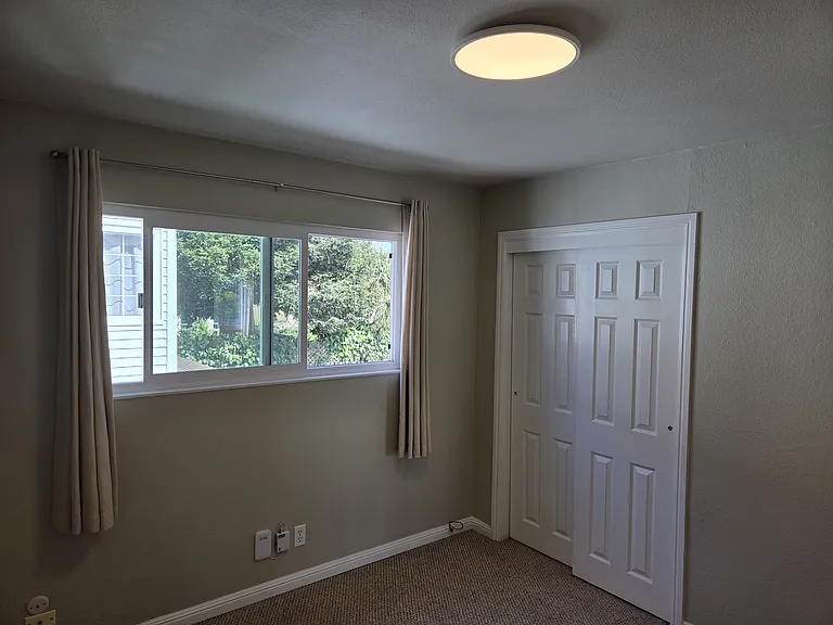 1632 Oregon St #C — Photo 5