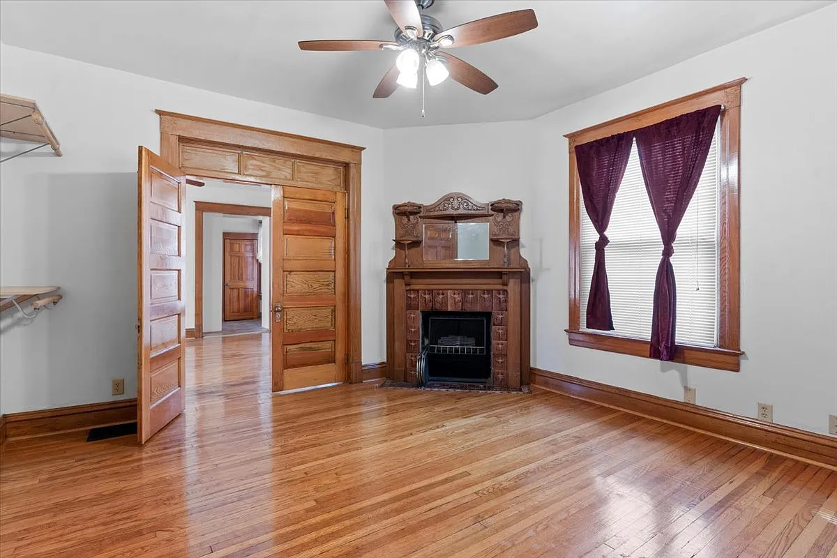 Building Photo - 510 E Enos Ave #1